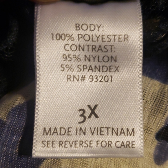 Dots Top - Picture 5 of 5